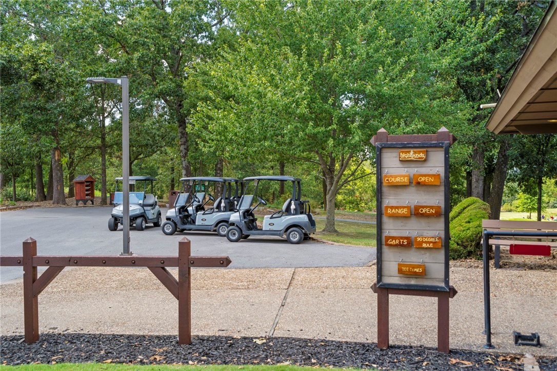 4 Troon Lane