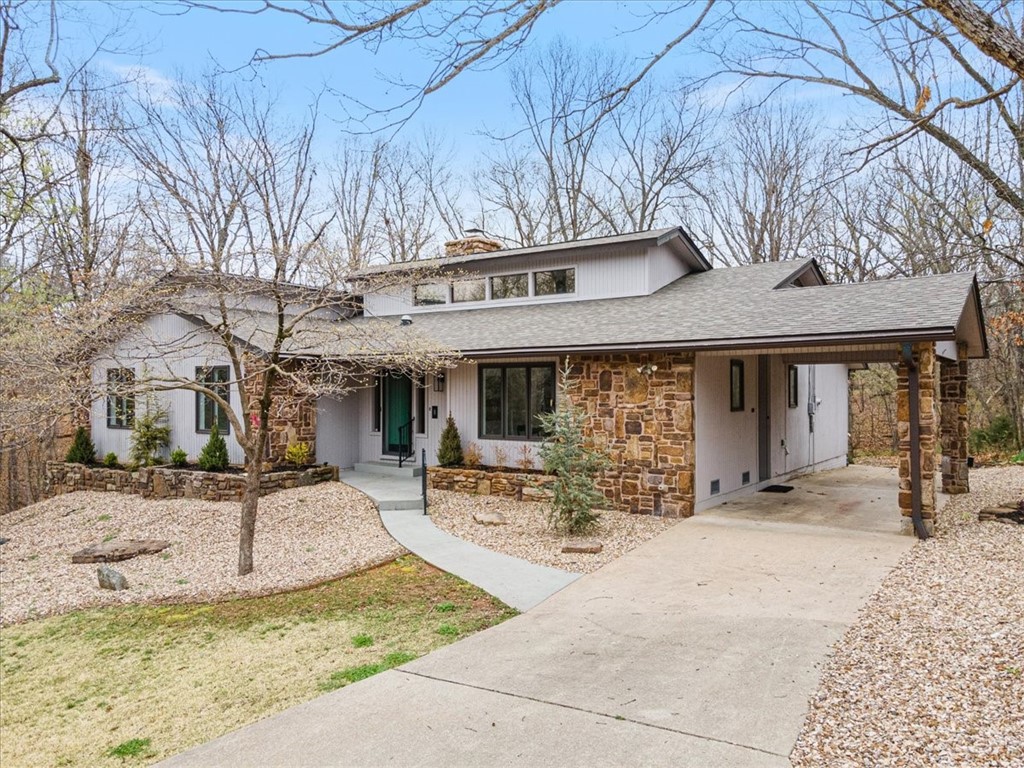 8 Tarland Lane