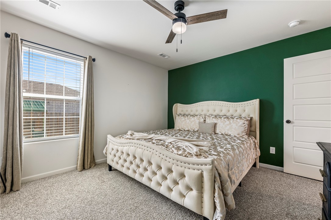 817 S Parrot Lane