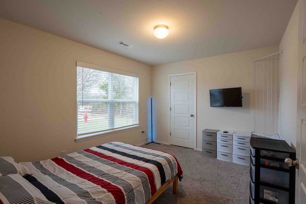 1134 Jennifer Ann Lane