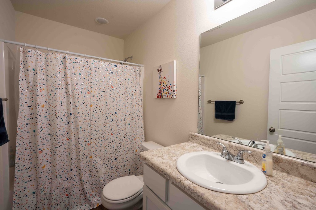 1134 Jennifer Ann Lane