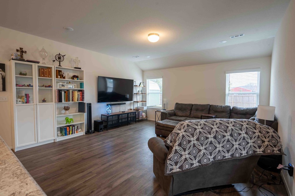 1134 Jennifer Ann Lane