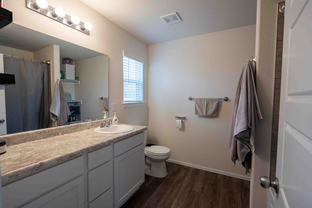 1134 Jennifer Ann Lane