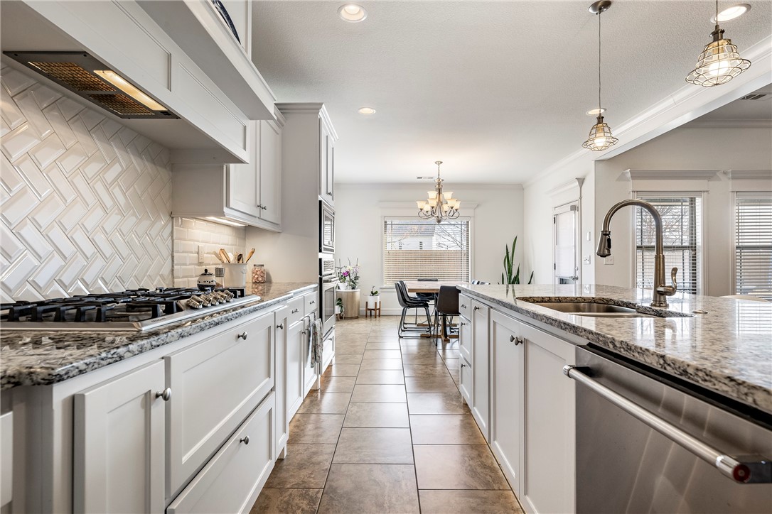 5700 W Lakewood Drive