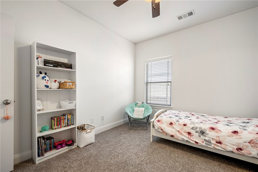 5700 W Lakewood Drive