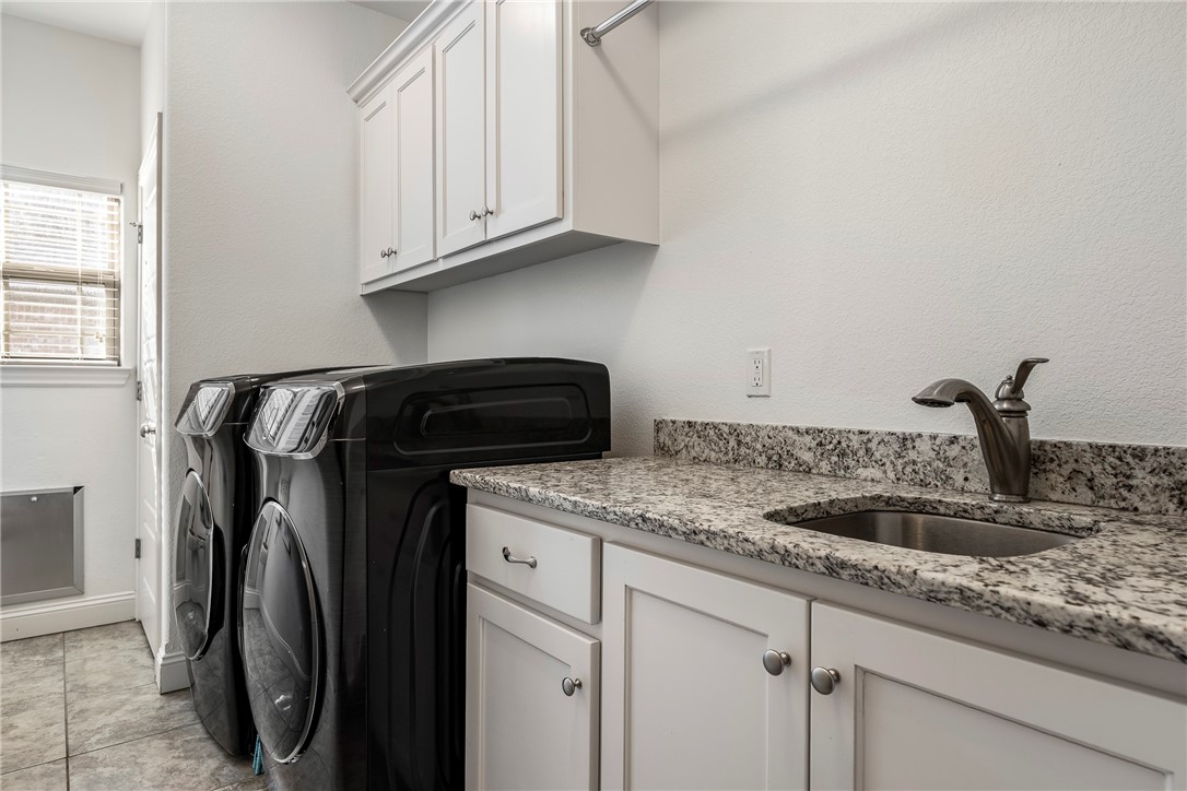 5700 W Lakewood Drive