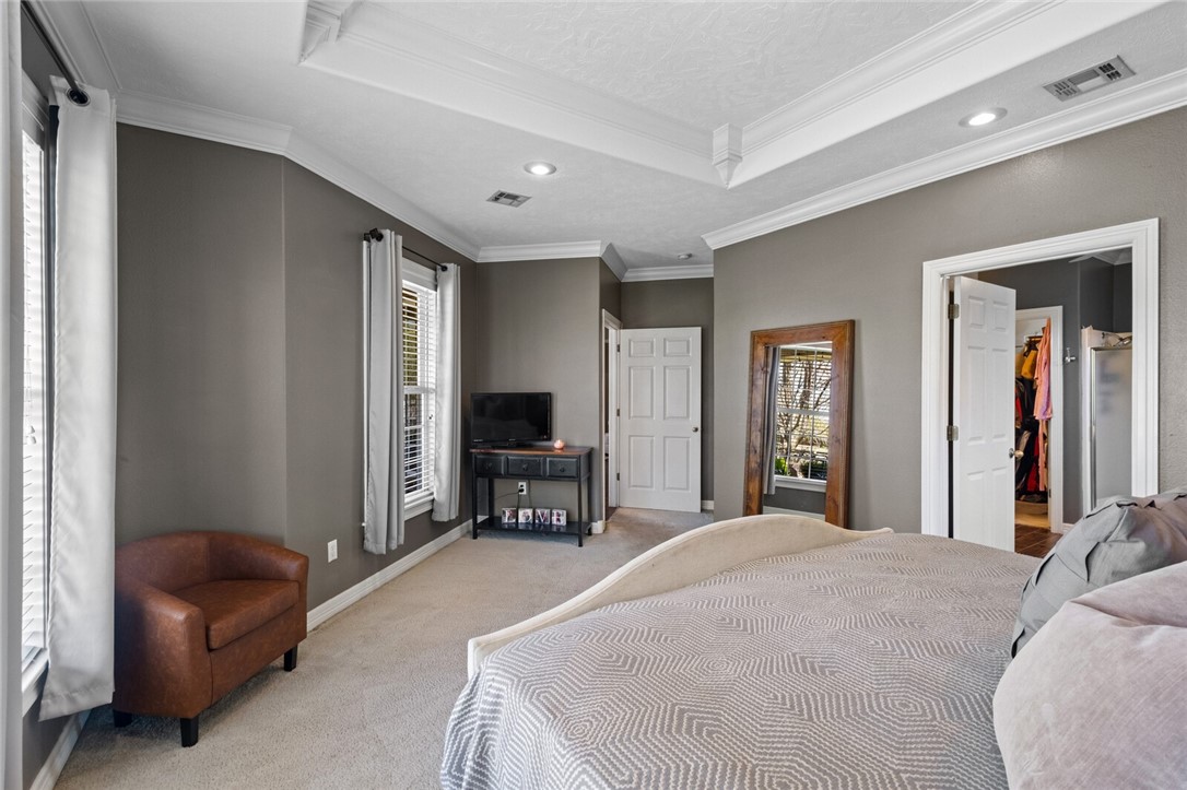 330 Red Maple Avenue