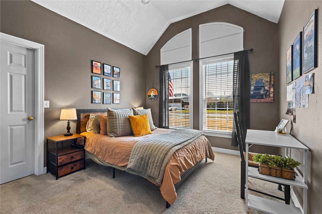 330 Red Maple Avenue