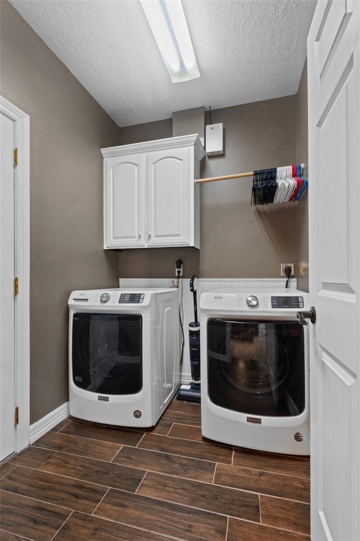 330 Red Maple Avenue