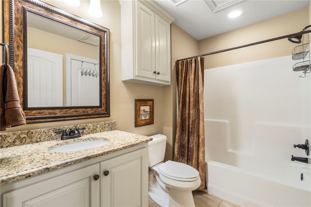 3997 N Bridlewood Drive