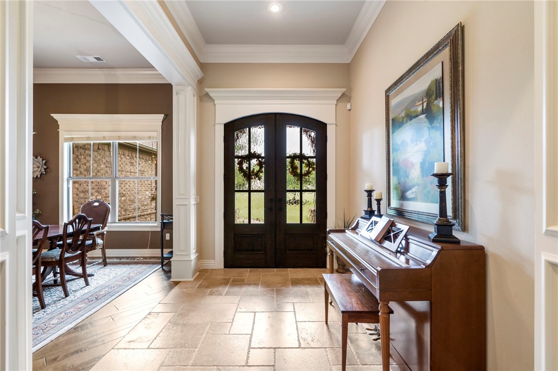 3997 N Bridlewood Drive