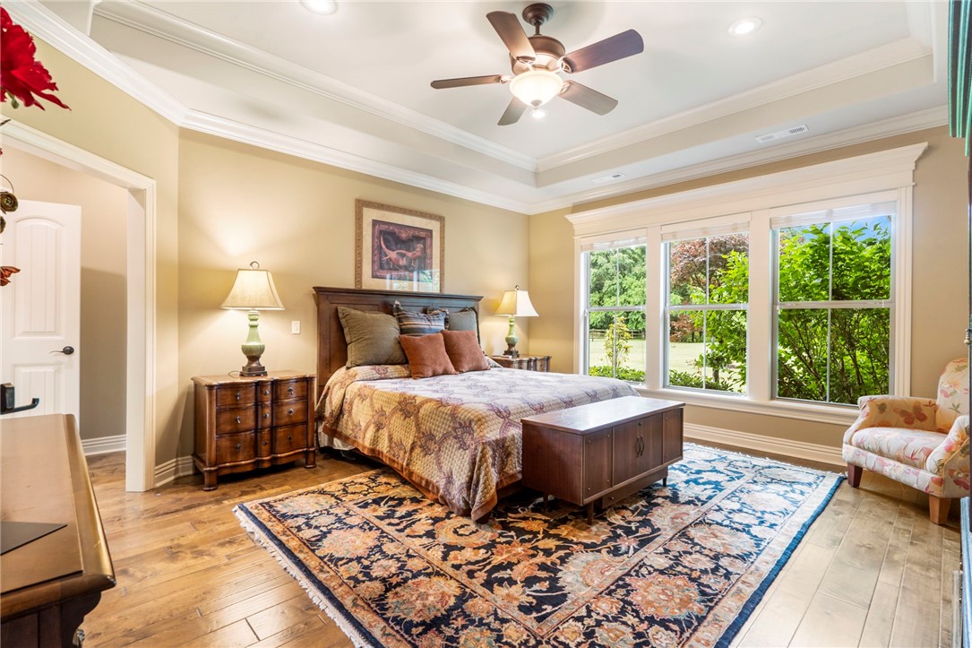 3997 N Bridlewood Drive