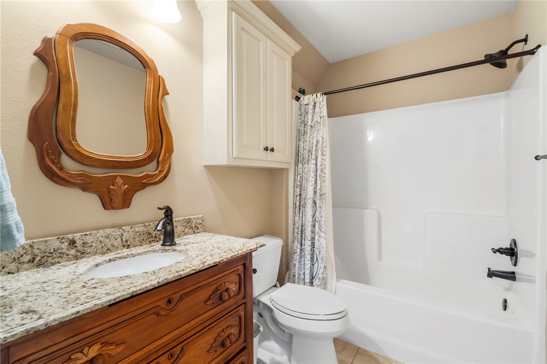 3997 N Bridlewood Drive