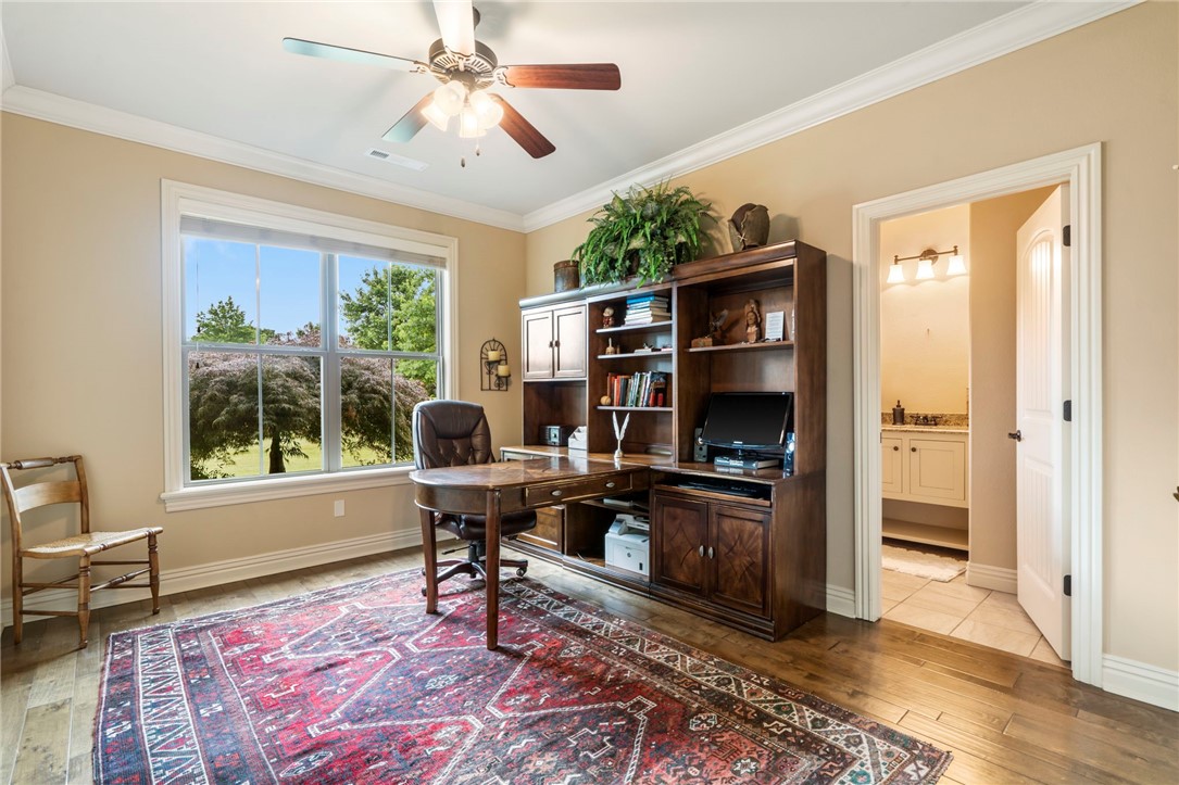 3997 N Bridlewood Drive