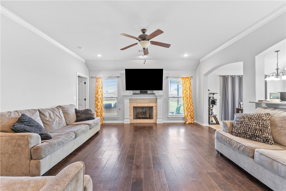 1130 Gardenia Street