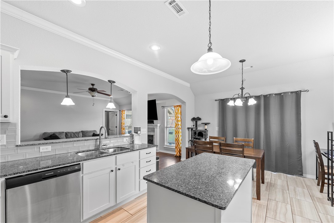 1130 Gardenia Street