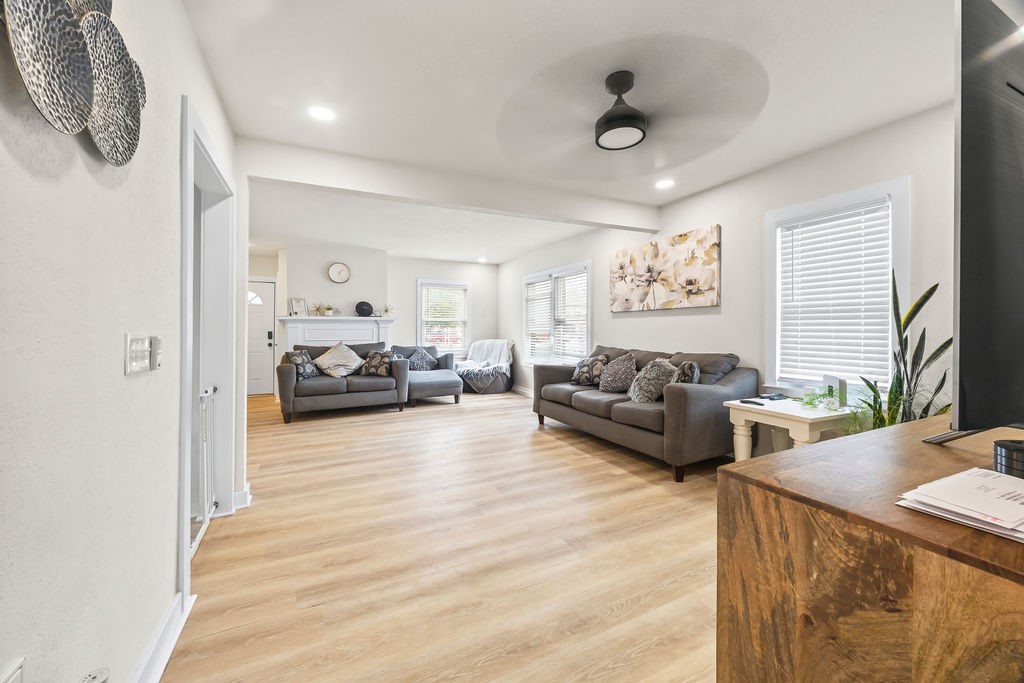 1554 Leverett Avenue