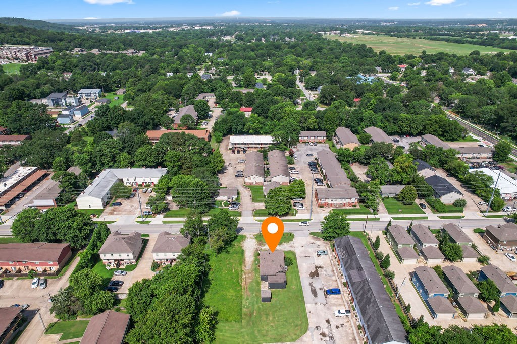 1554 Leverett Avenue