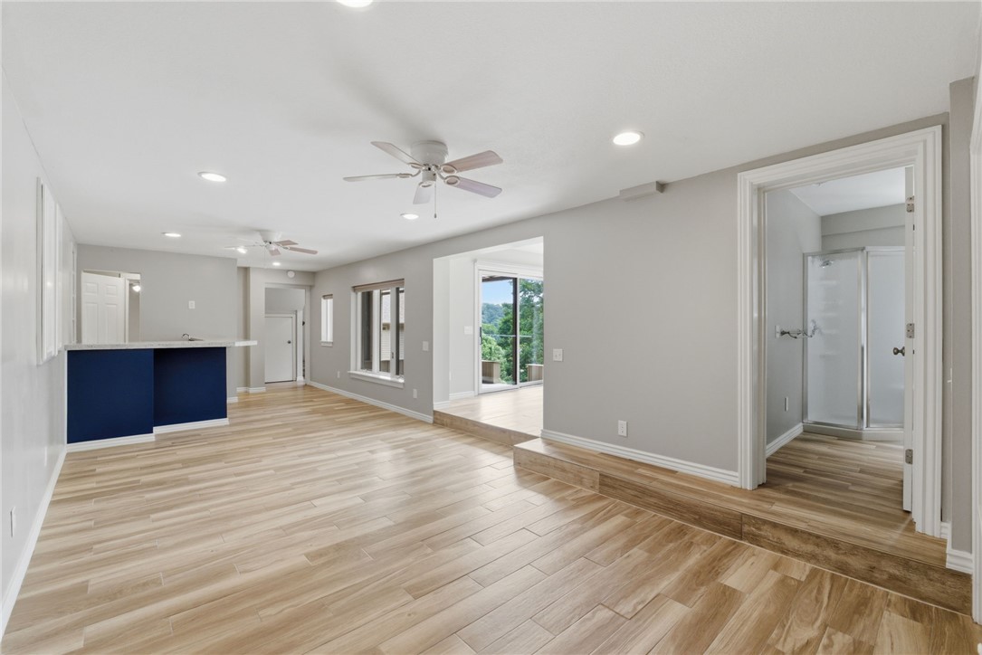 14 Waterside Lane