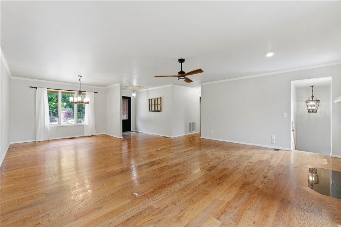 14 Waterside Lane