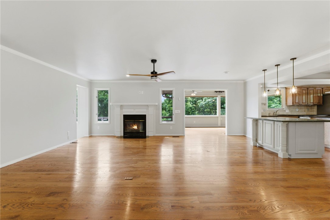 14 Waterside Lane