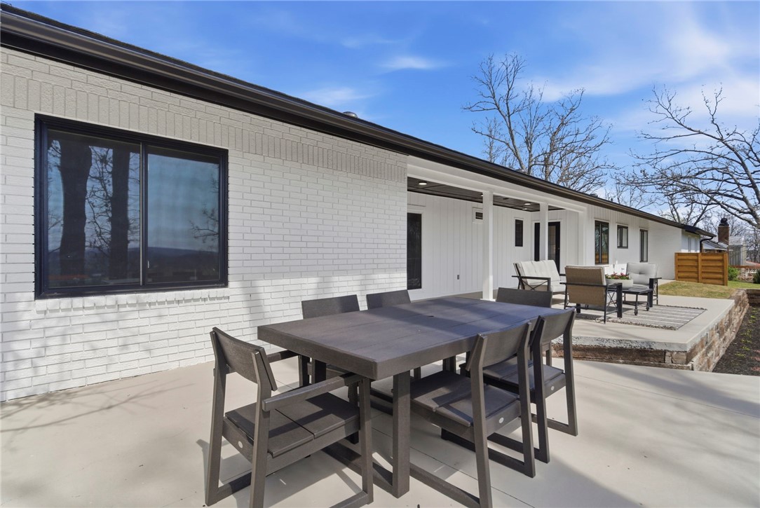 15319 E Hwy 264