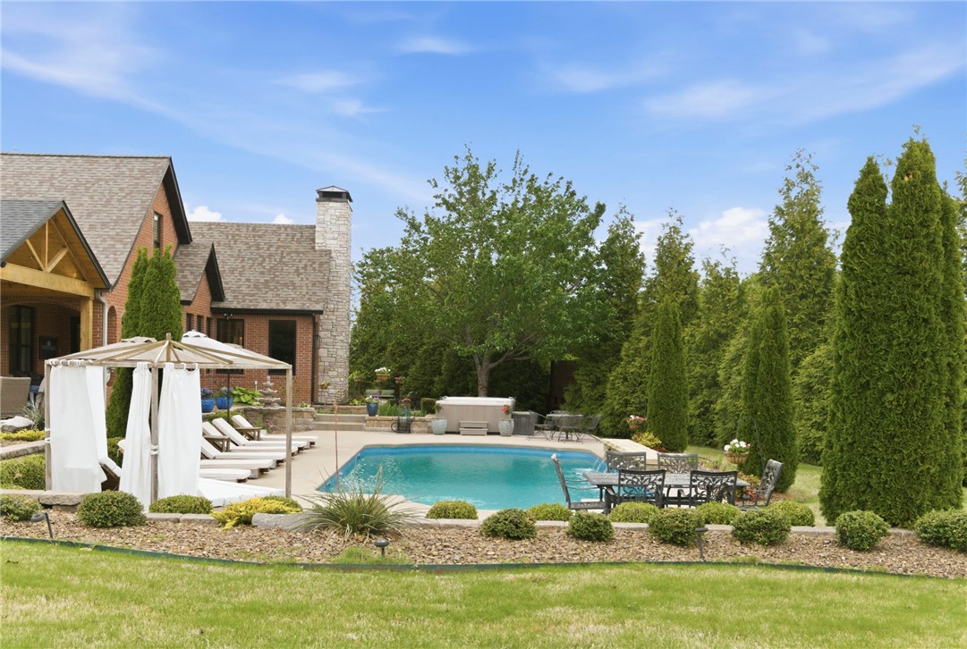 3601 W Legacy Lane
