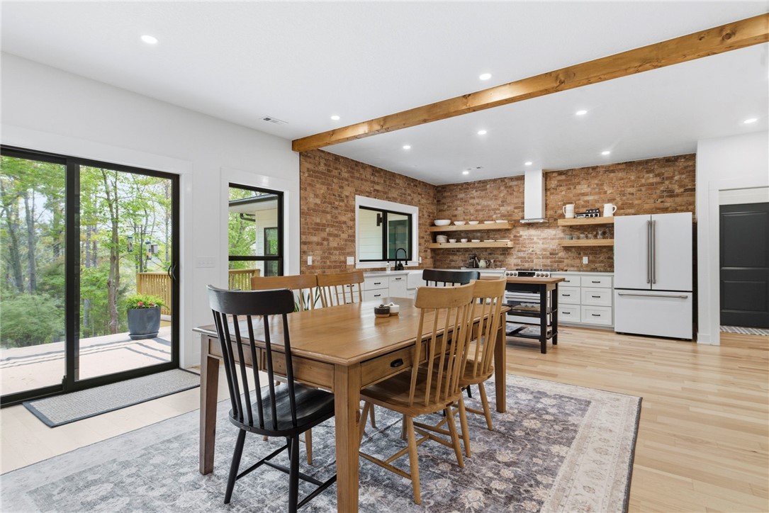 10036 Sun Ridge Circle