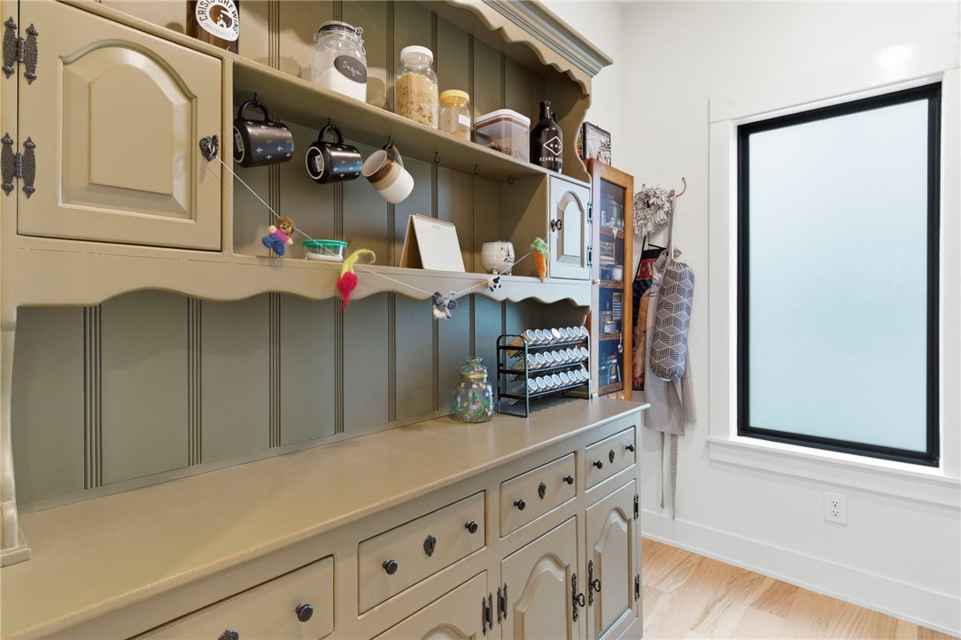 10036 Sun Ridge Circle