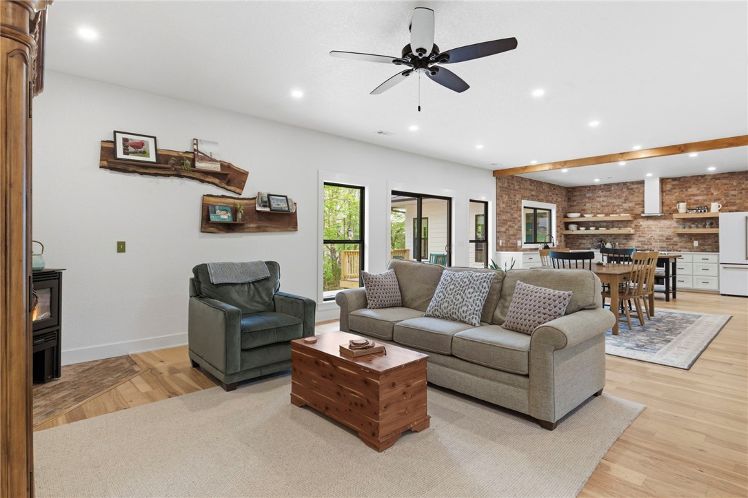 10036 Sun Ridge Circle