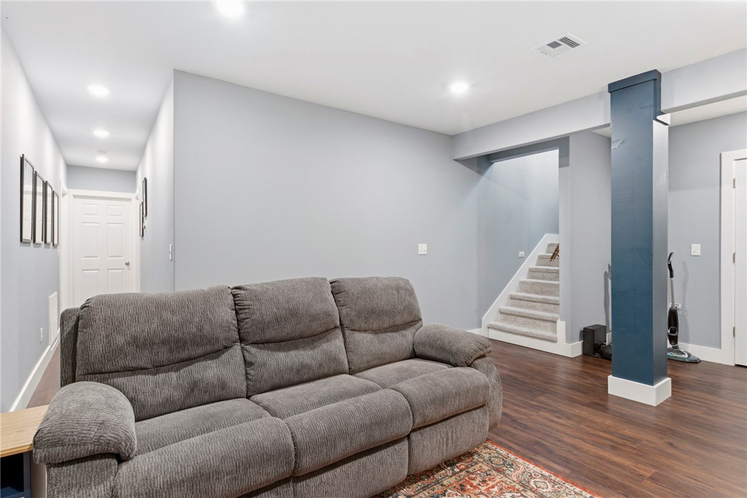 17 Mawnan Circle