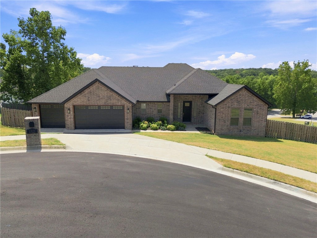1321 Jefferson Court