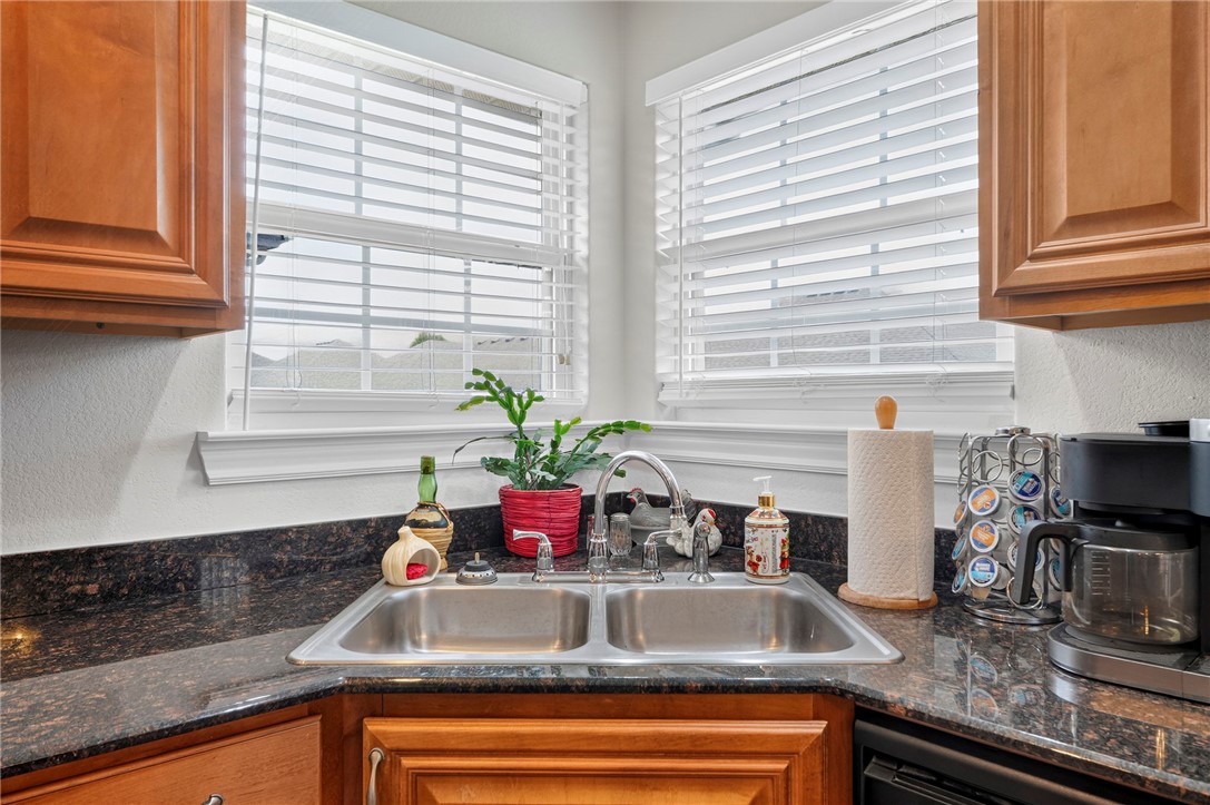 6105 S 39th Street