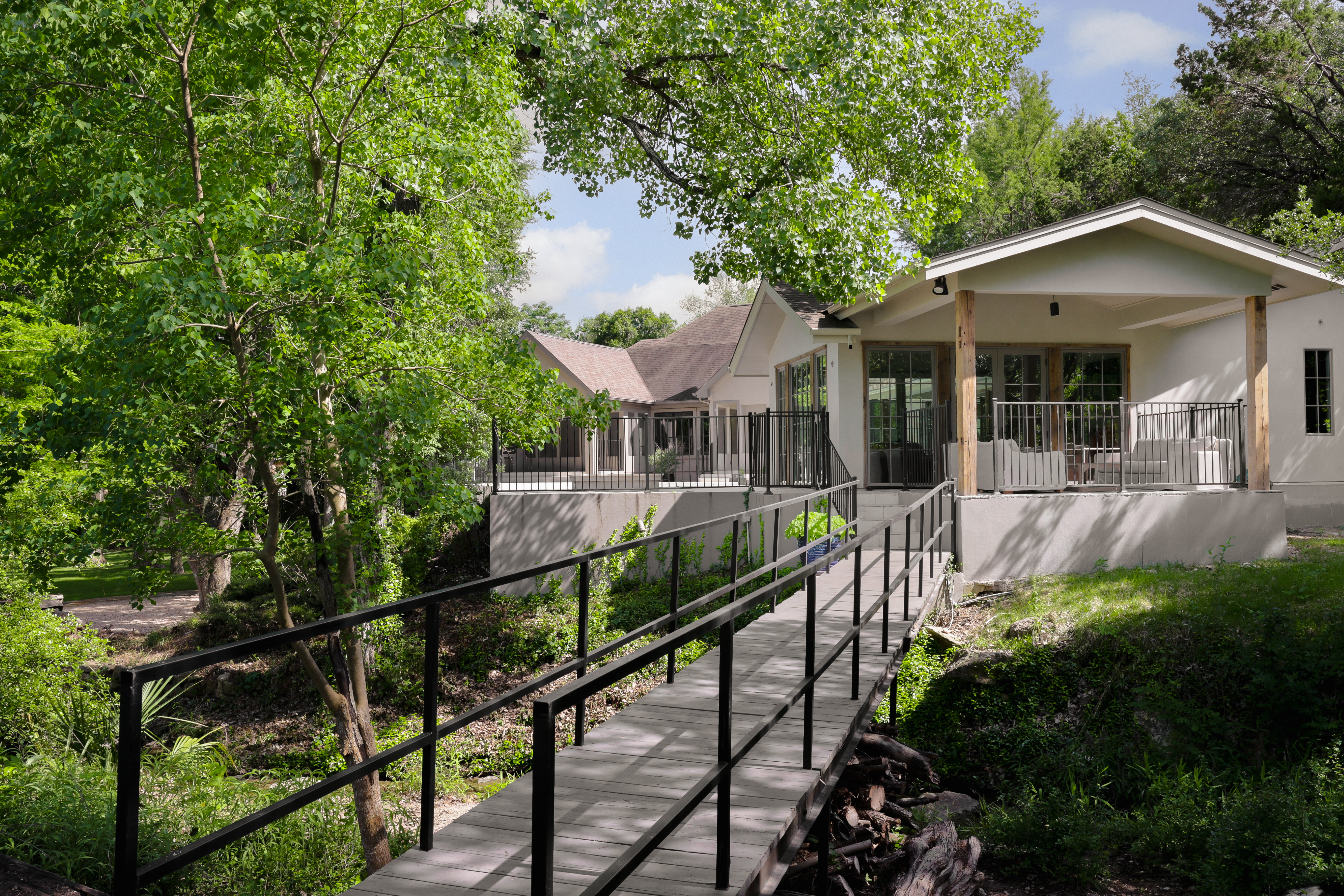 506 Konstanty Circle 