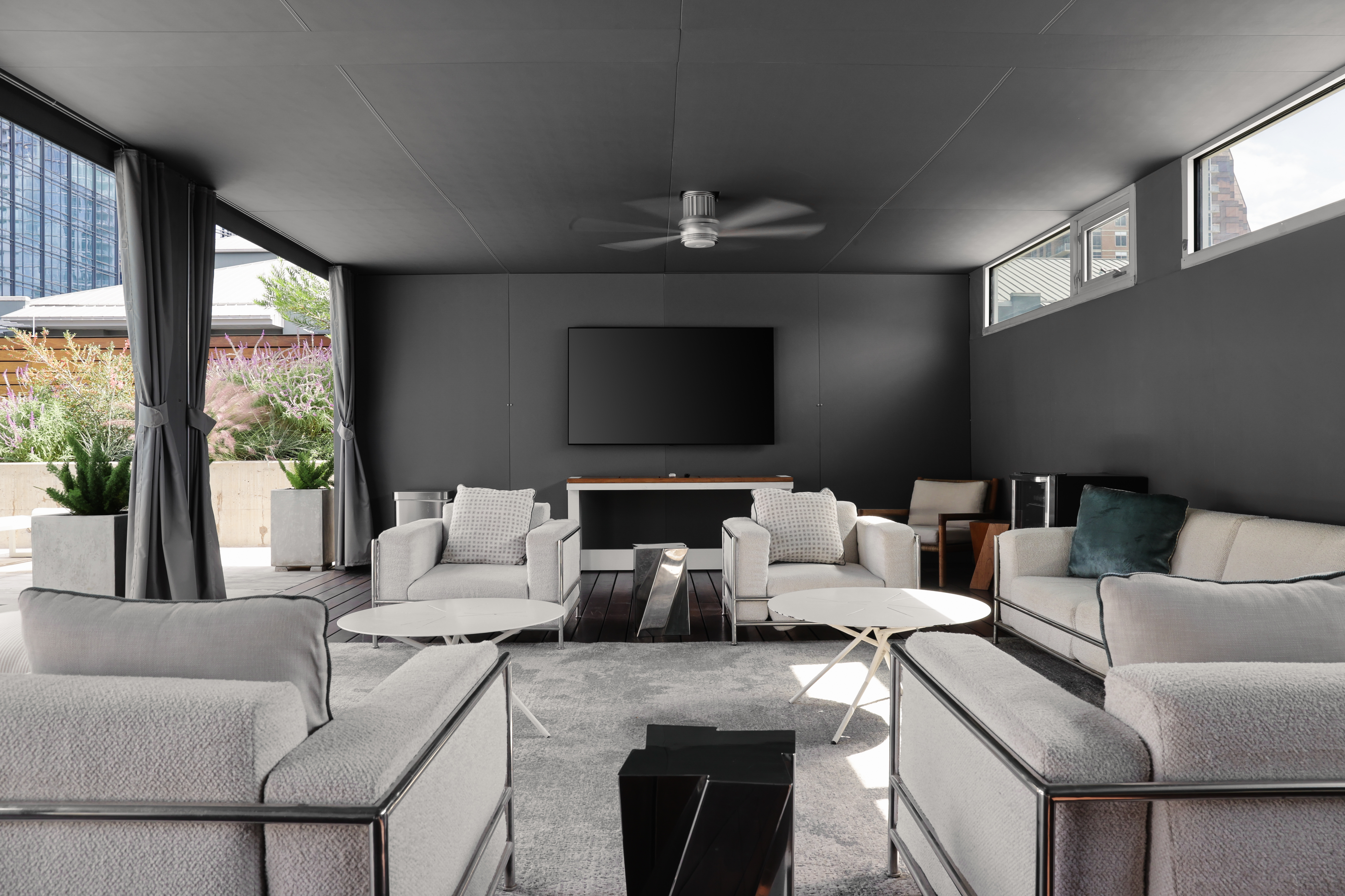 210 Lavaca Street #2809 