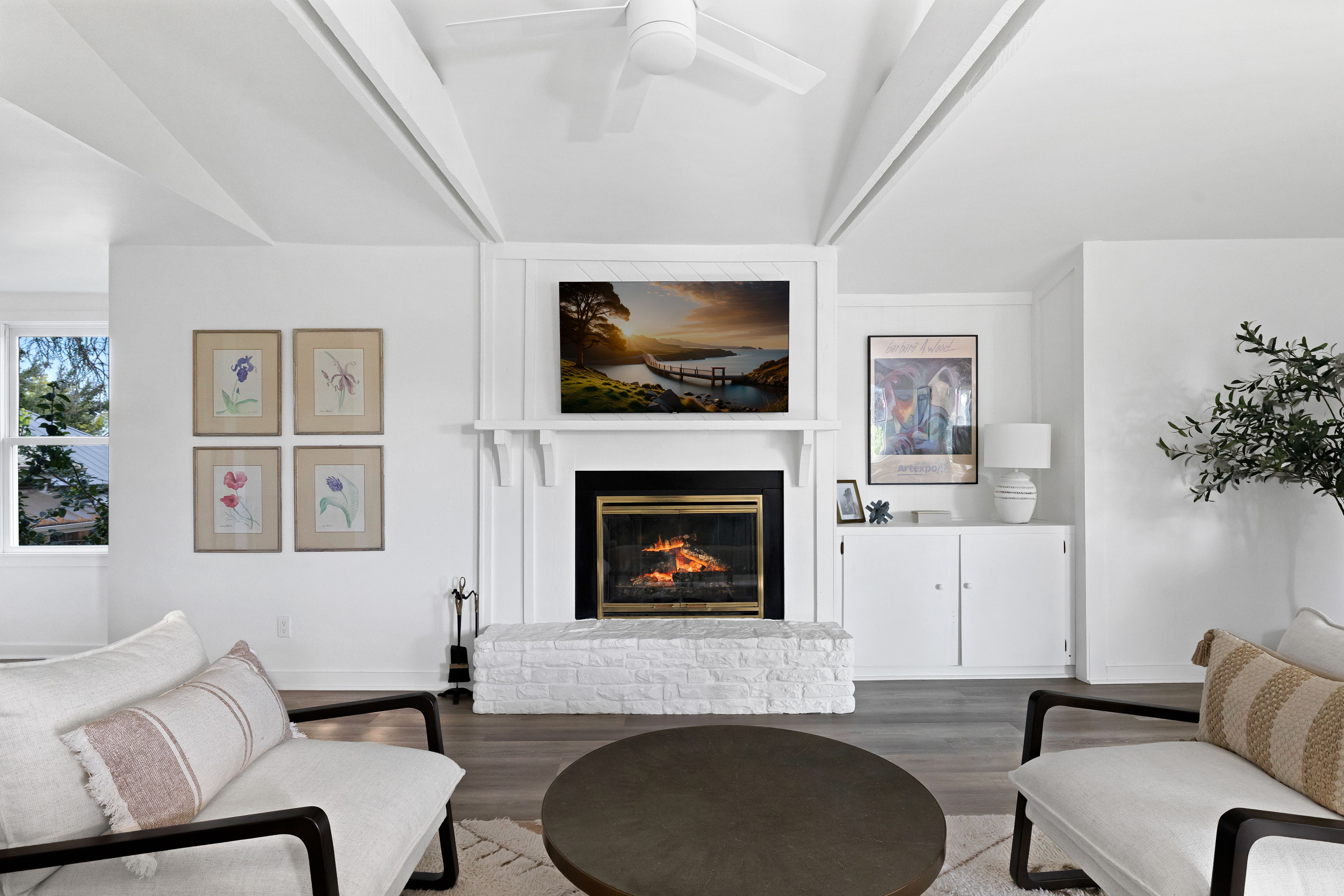 1112 West 10th Street Unit B 