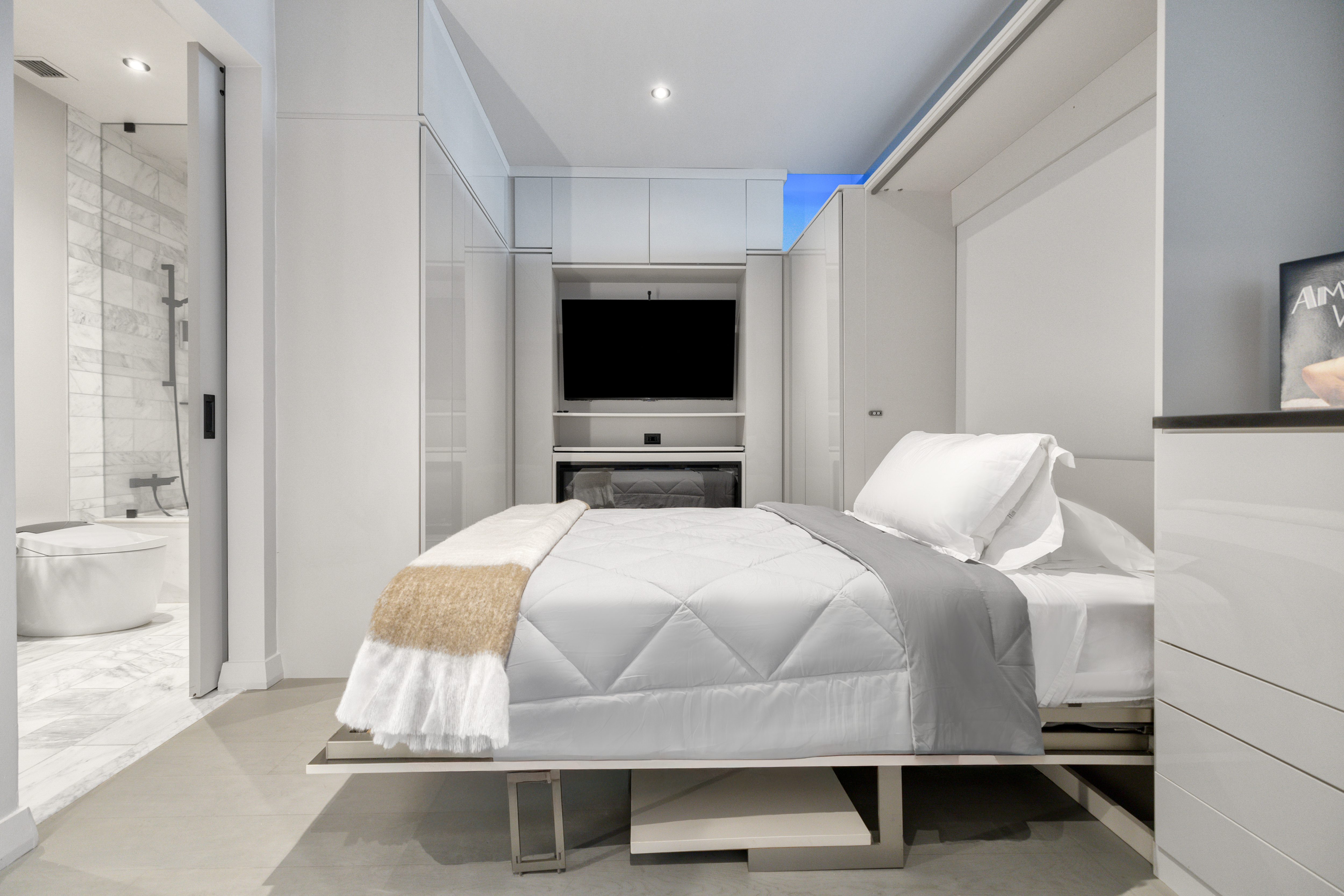 210 Lavaca Street #2809 