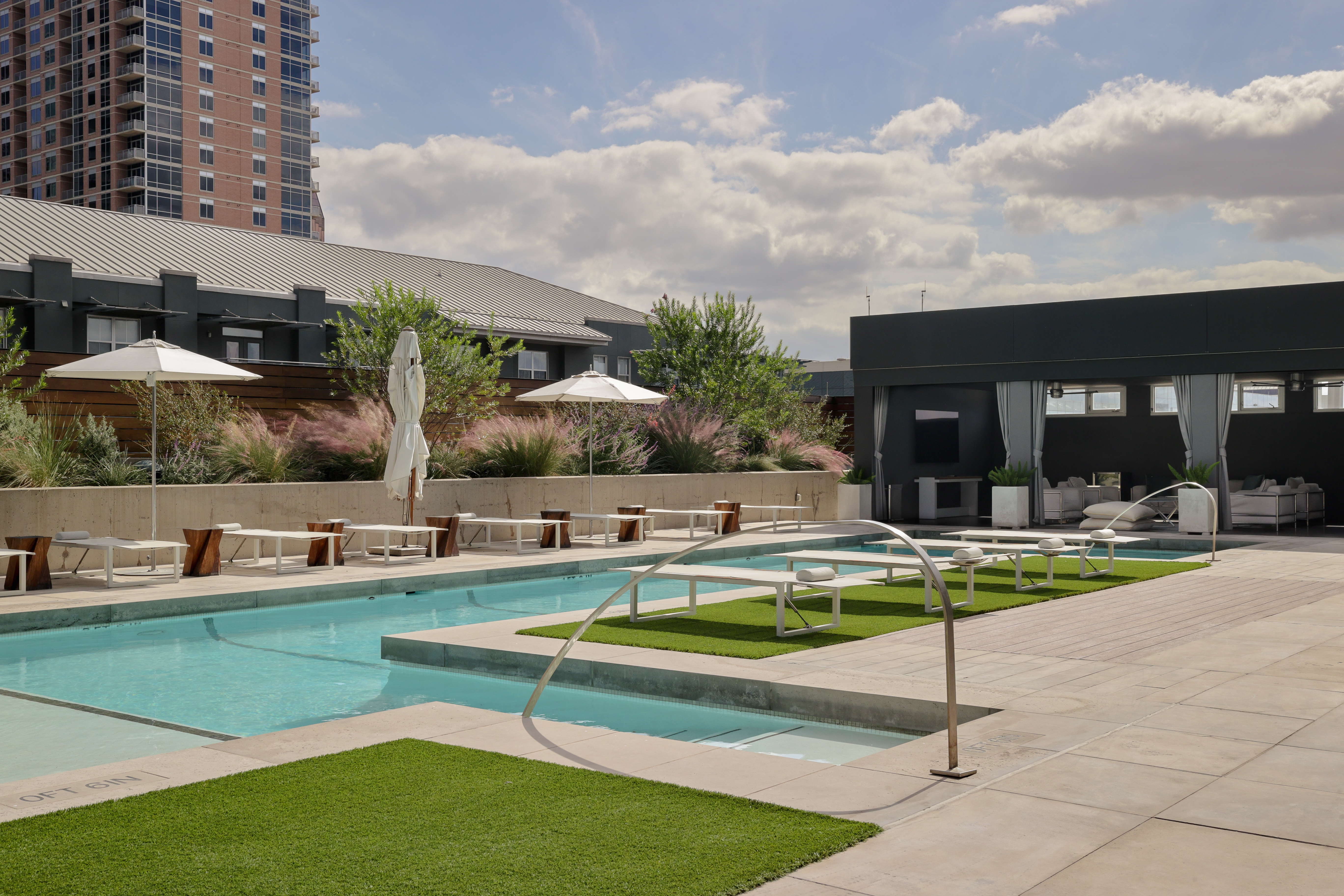 210 Lavaca Street #2809 