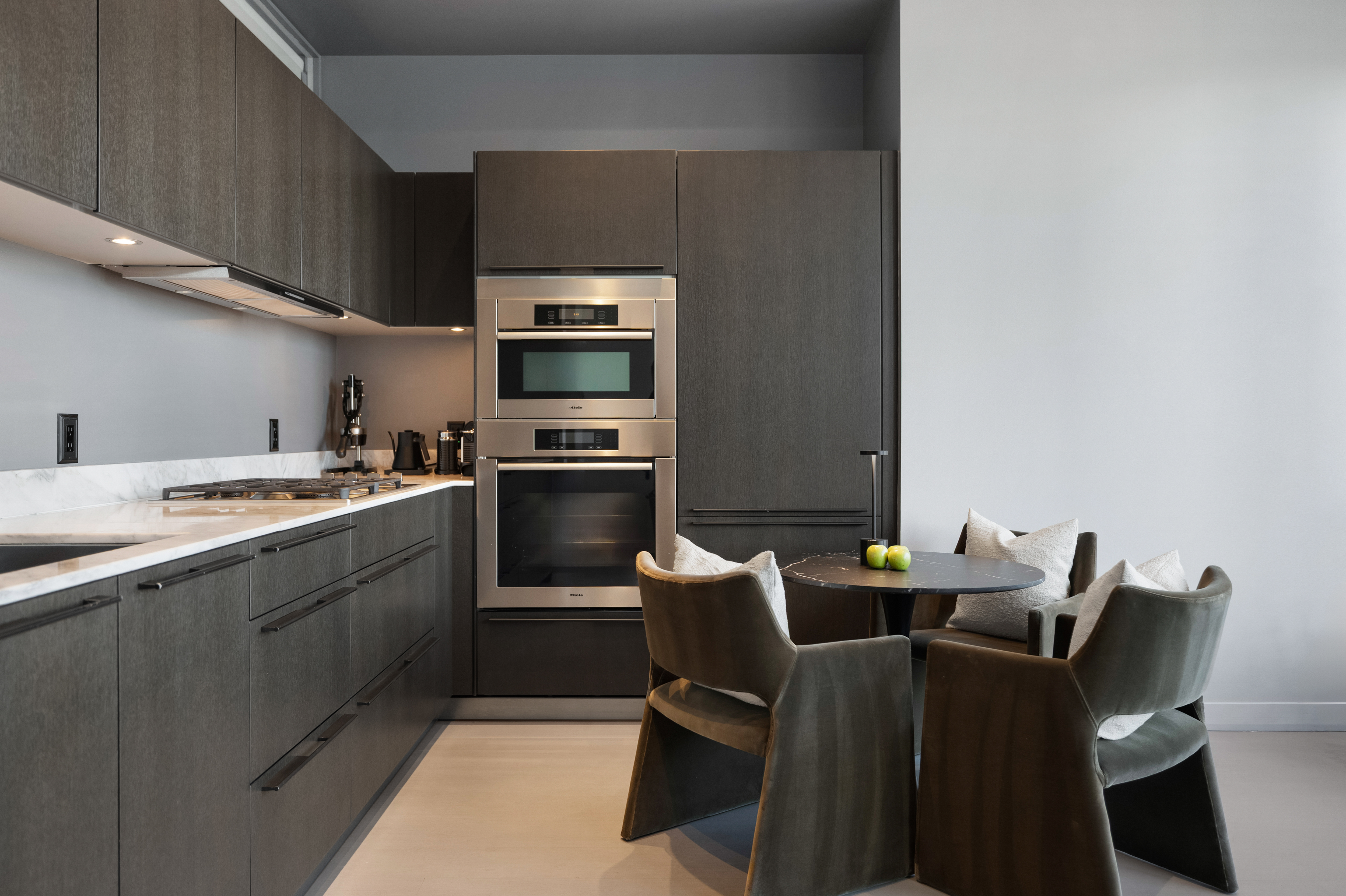 210 Lavaca Street #2809 