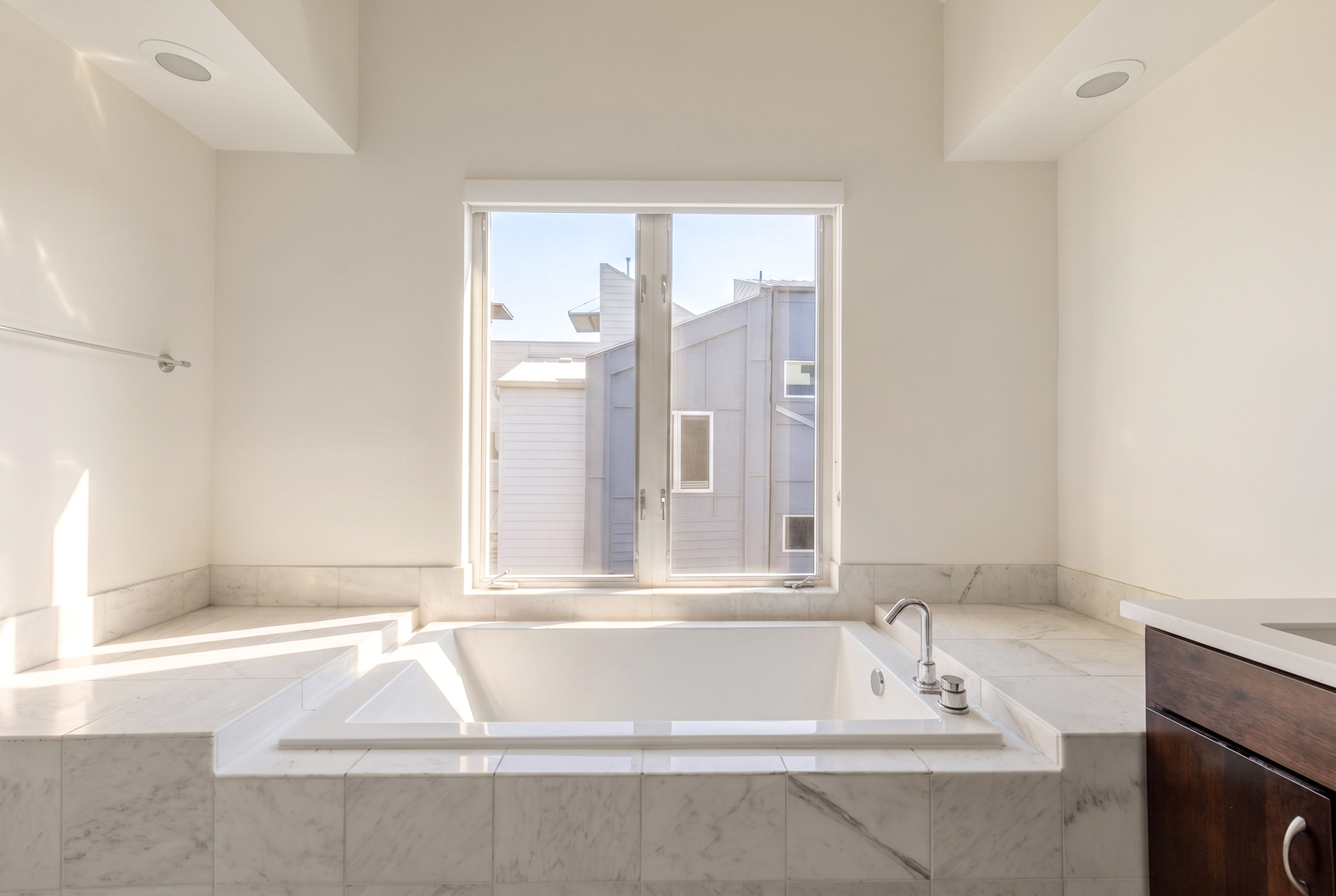 1500 Summit Street Unit 5 