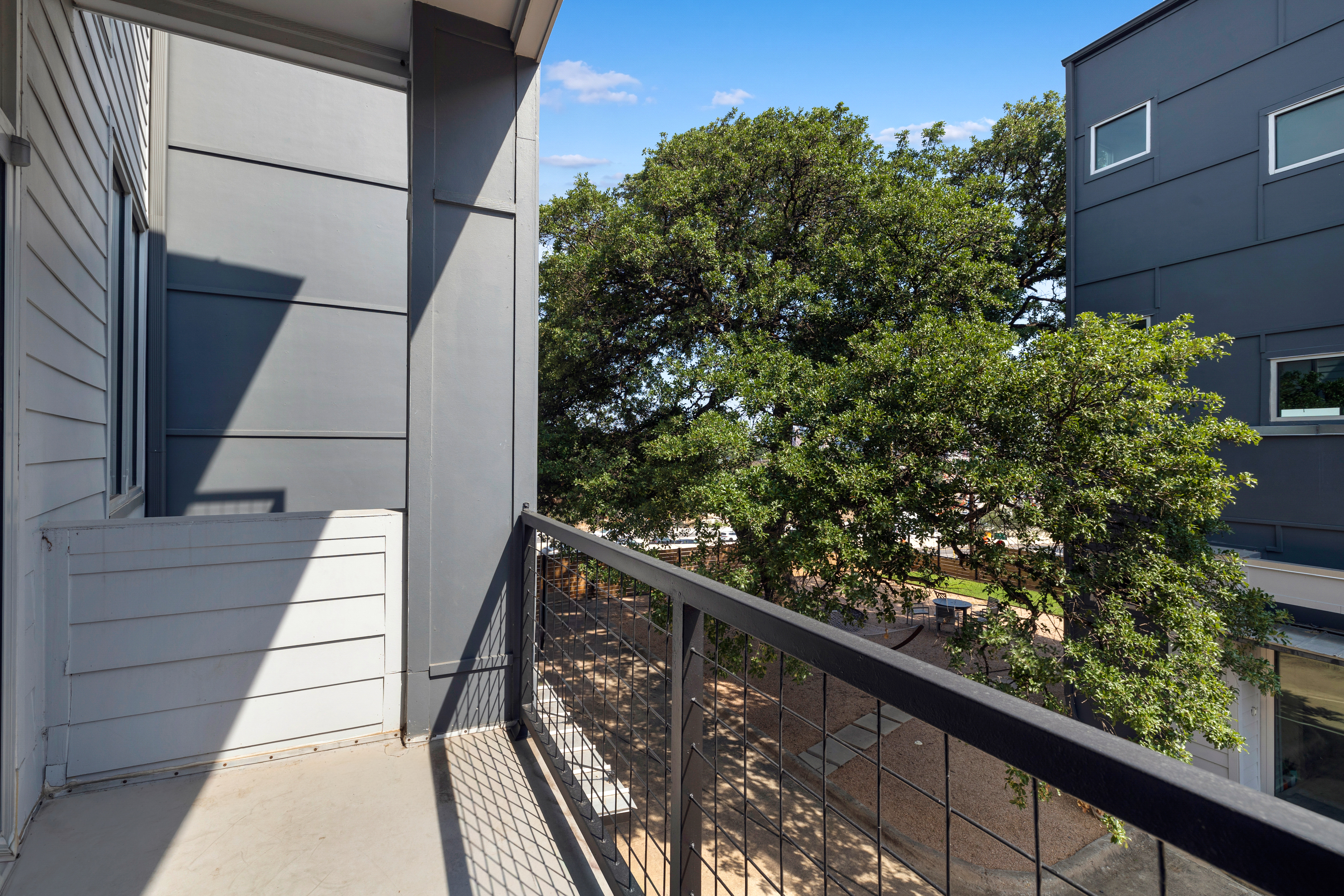 1500 Summit Street Unit 5 