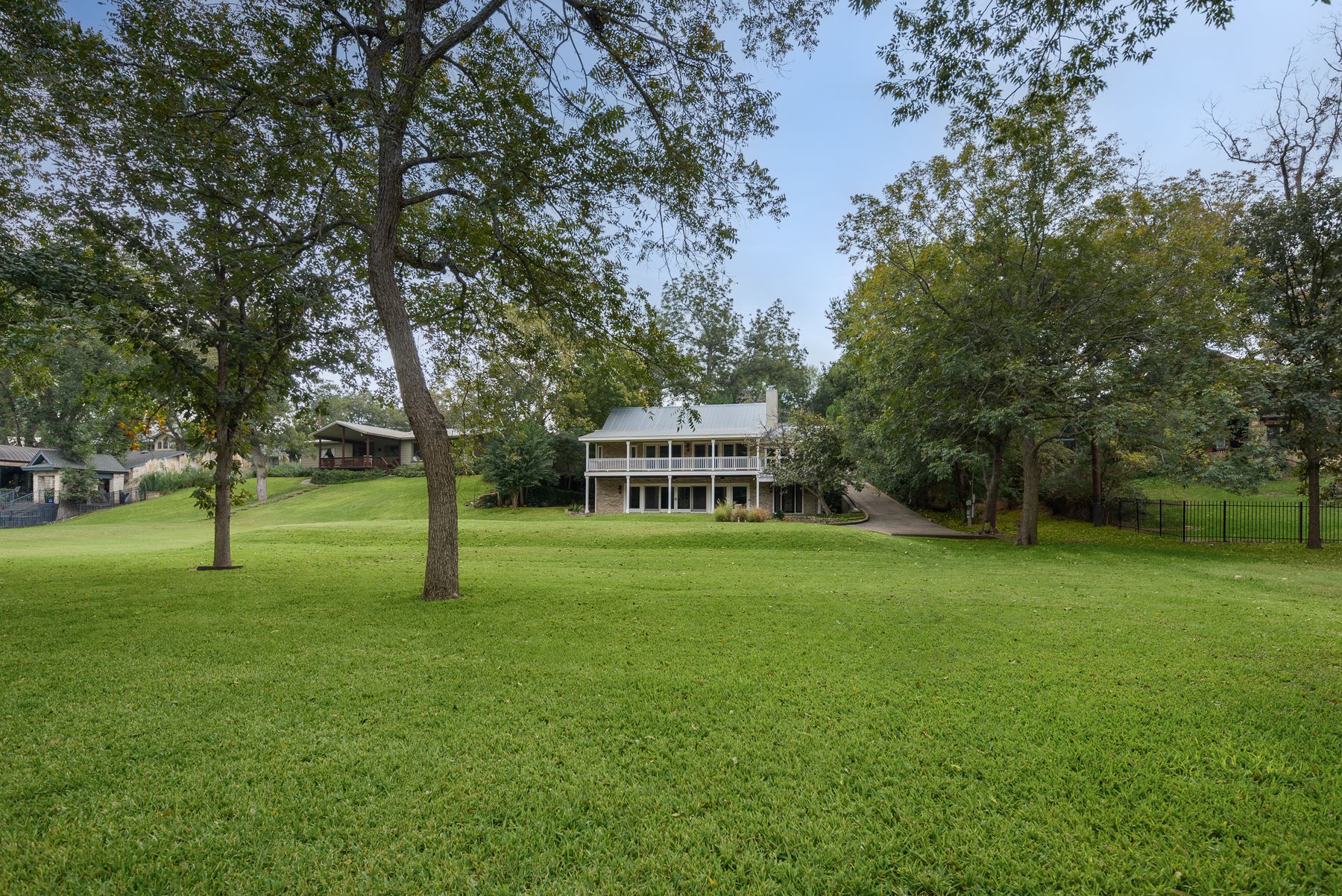 10810 River Terrace Circle 