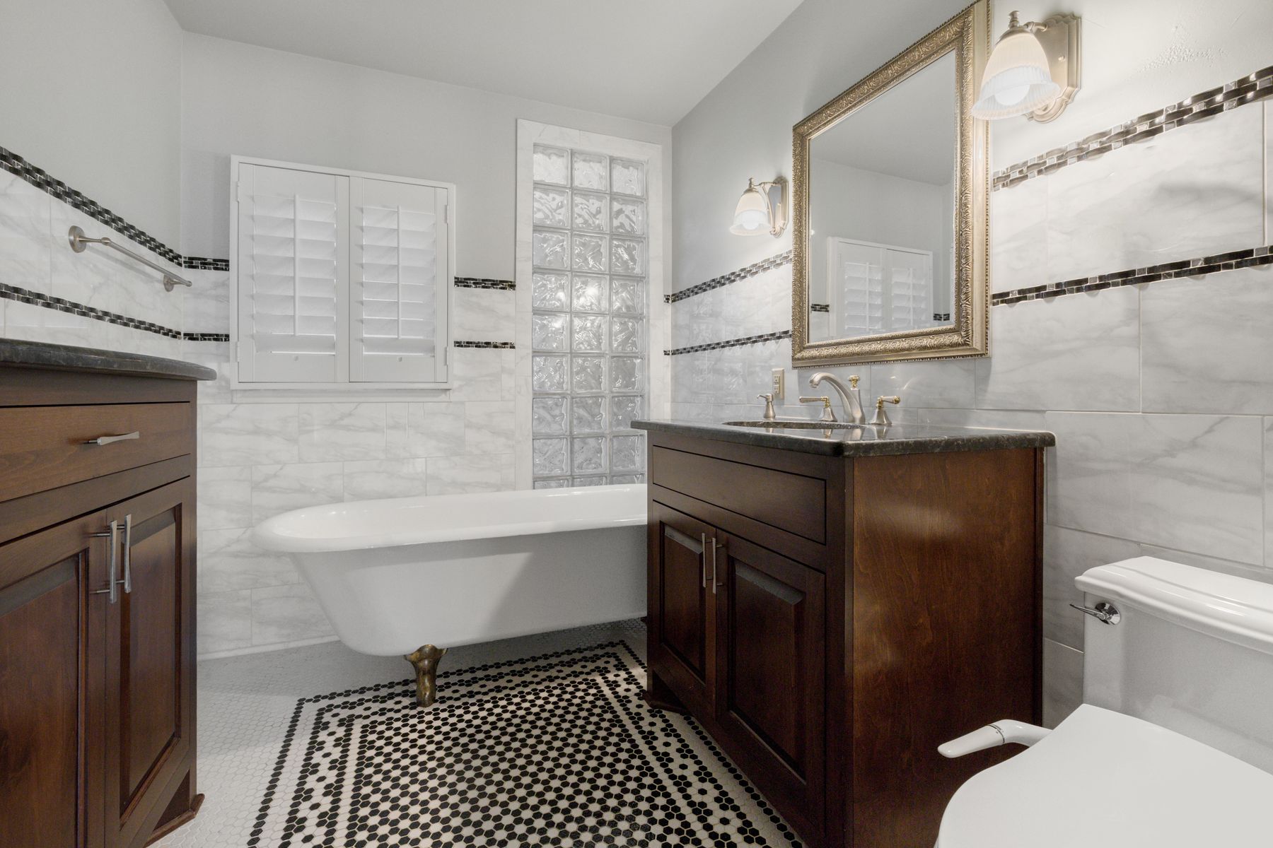 10810 River Terrace Circle 