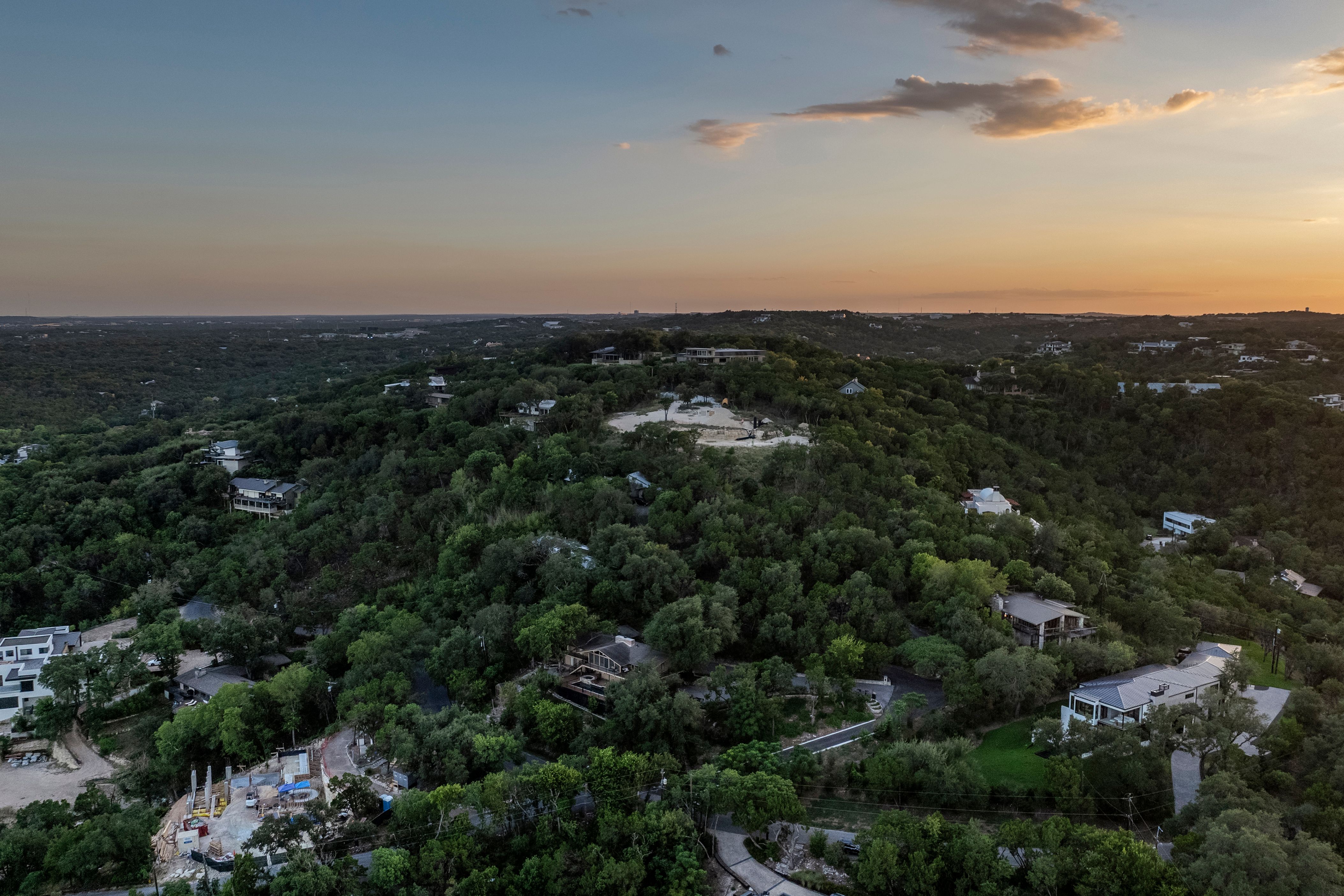 18 Nob Hill Circle + 1412 Harbor View Drive 