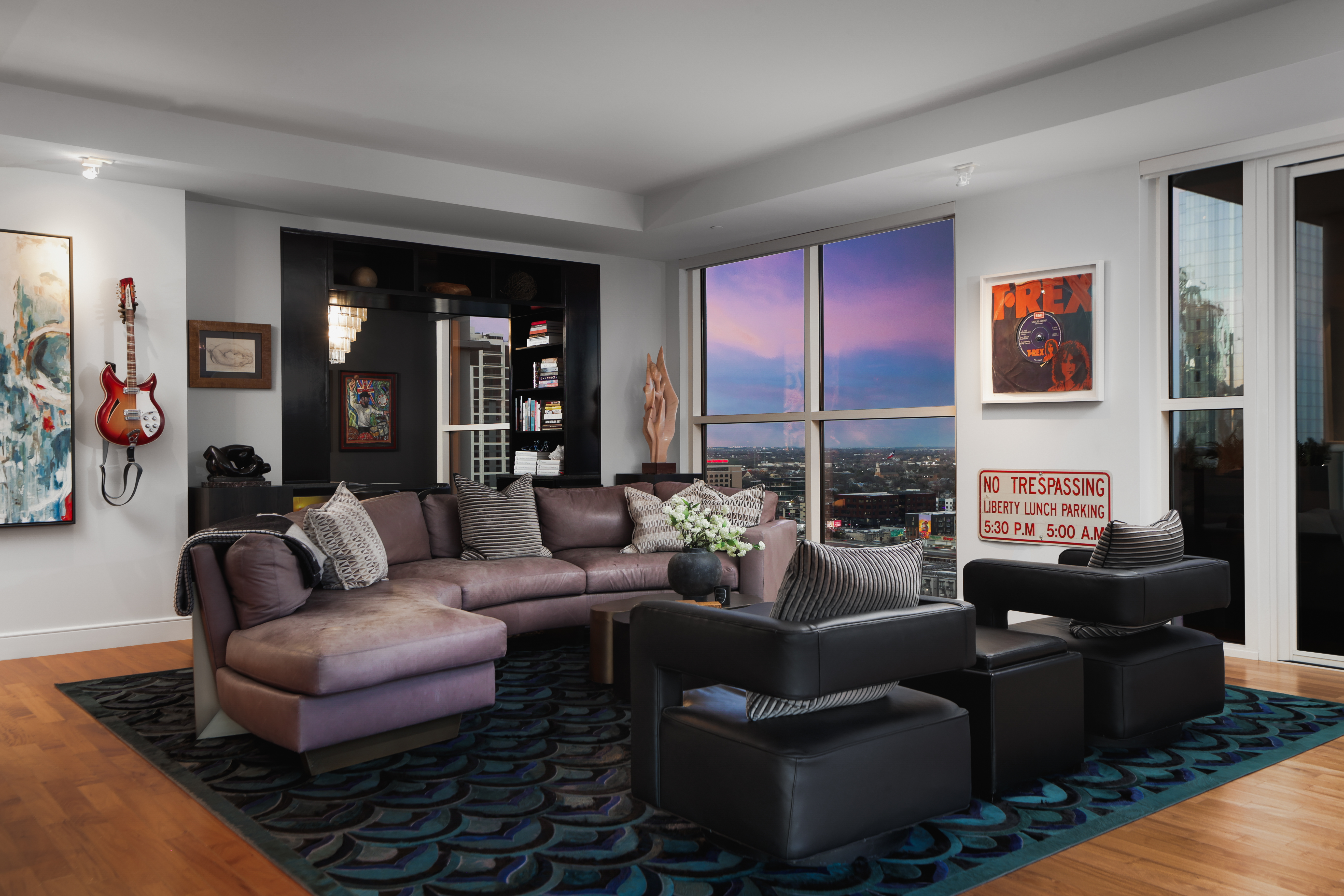 98 San Jacinto Boulevard #2004