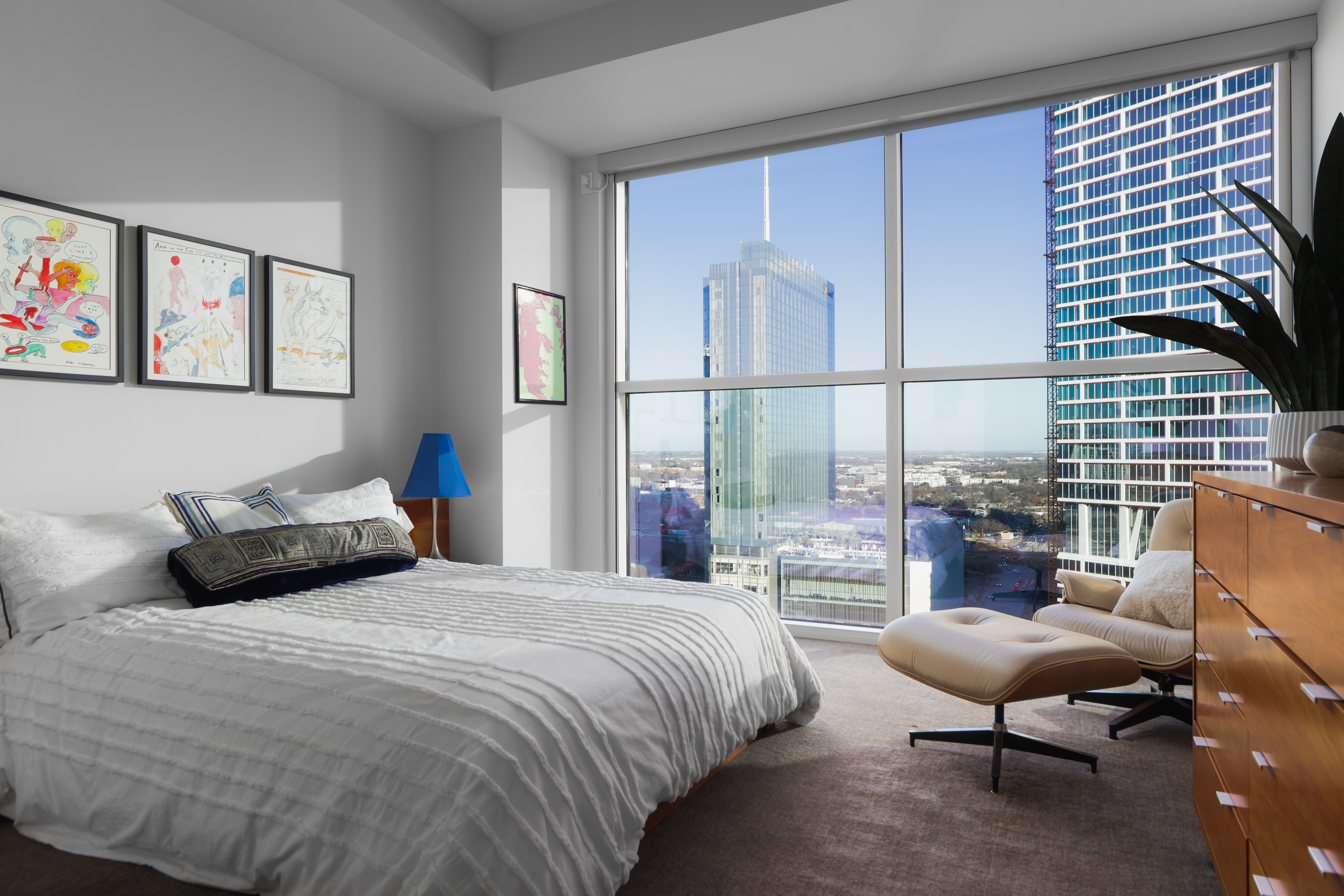 98 San Jacinto Boulevard #2004