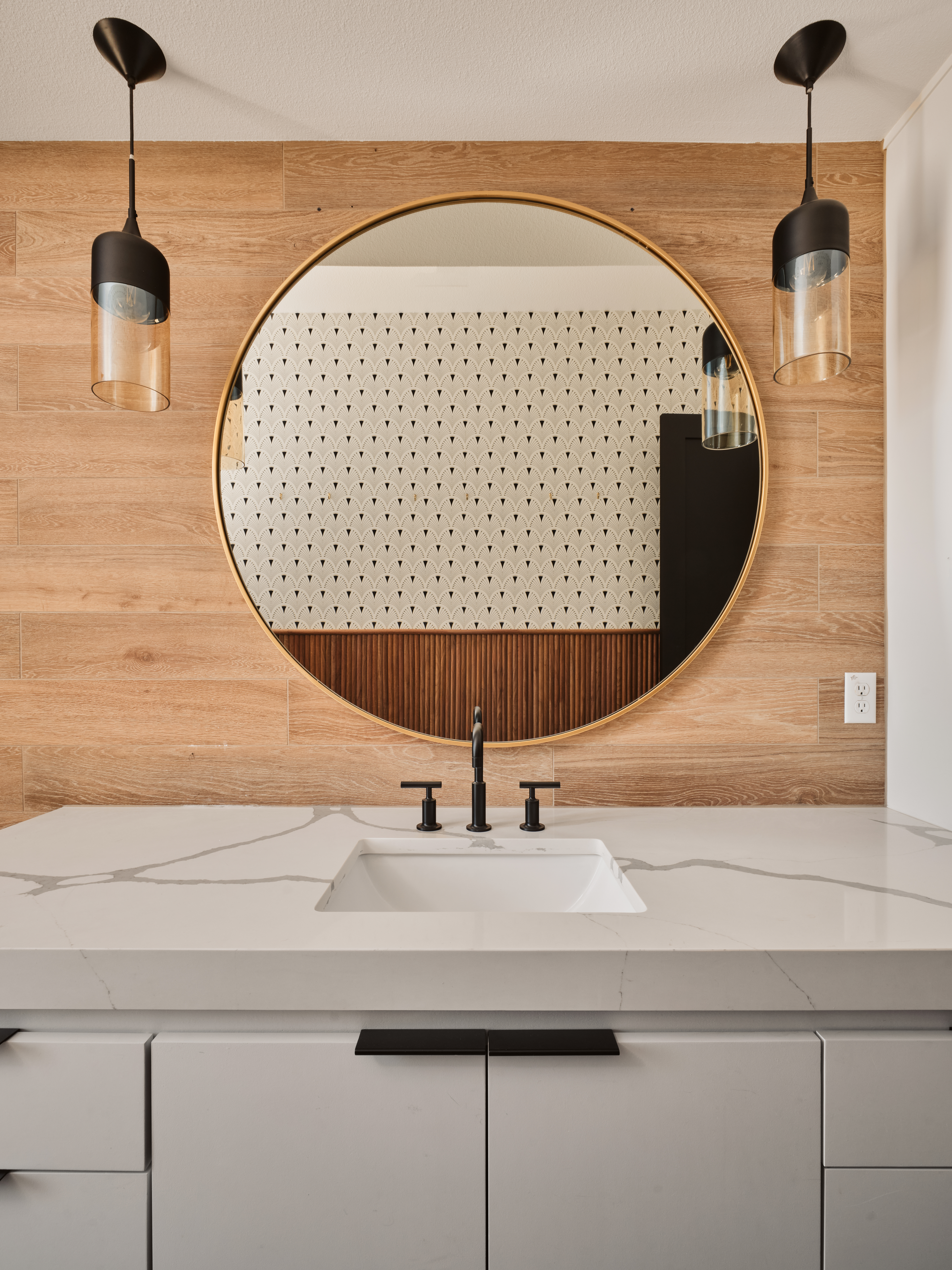  An Elevated Hill Country Modern Retreat