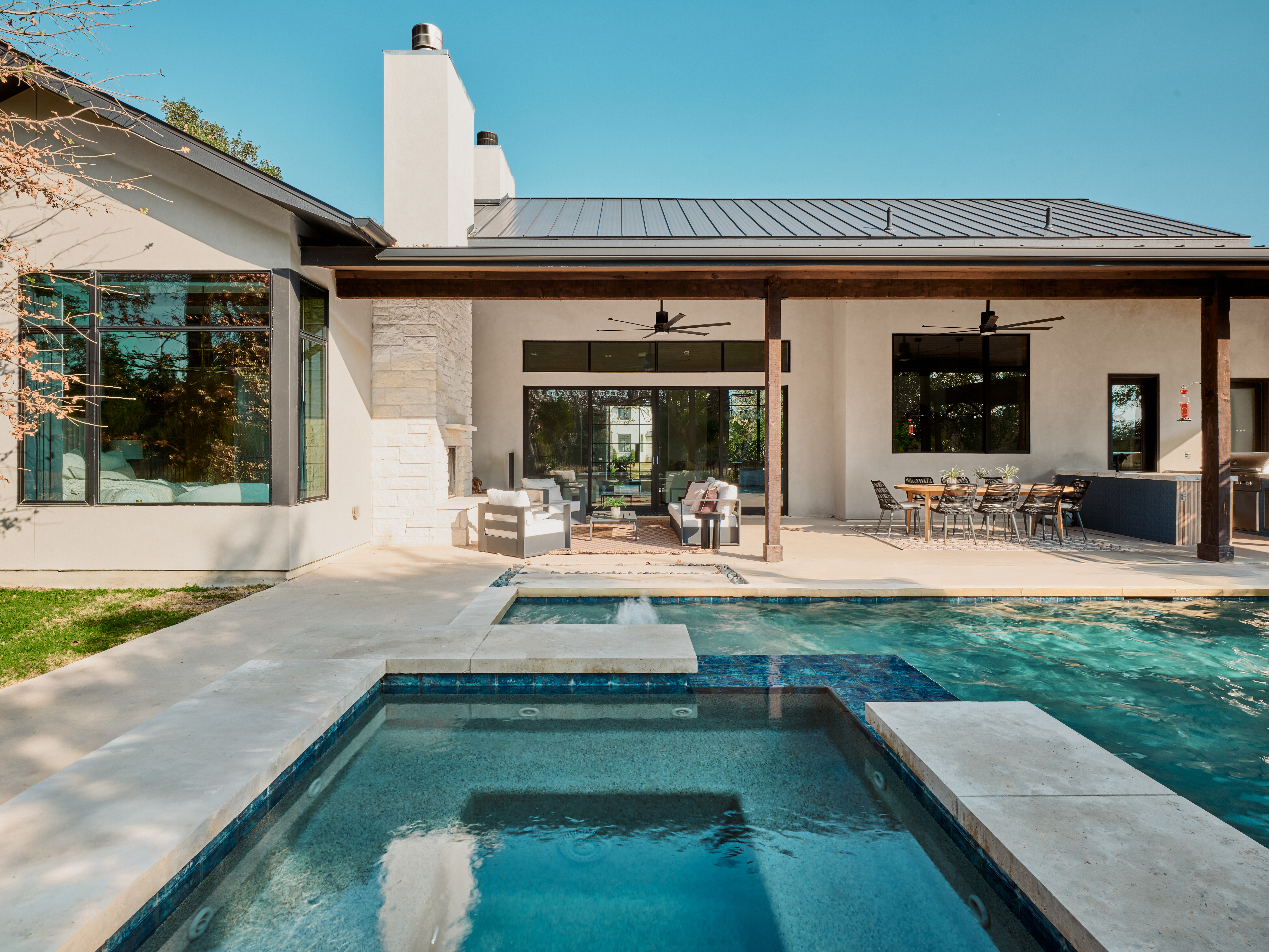  An Elevated Hill Country Modern Retreat