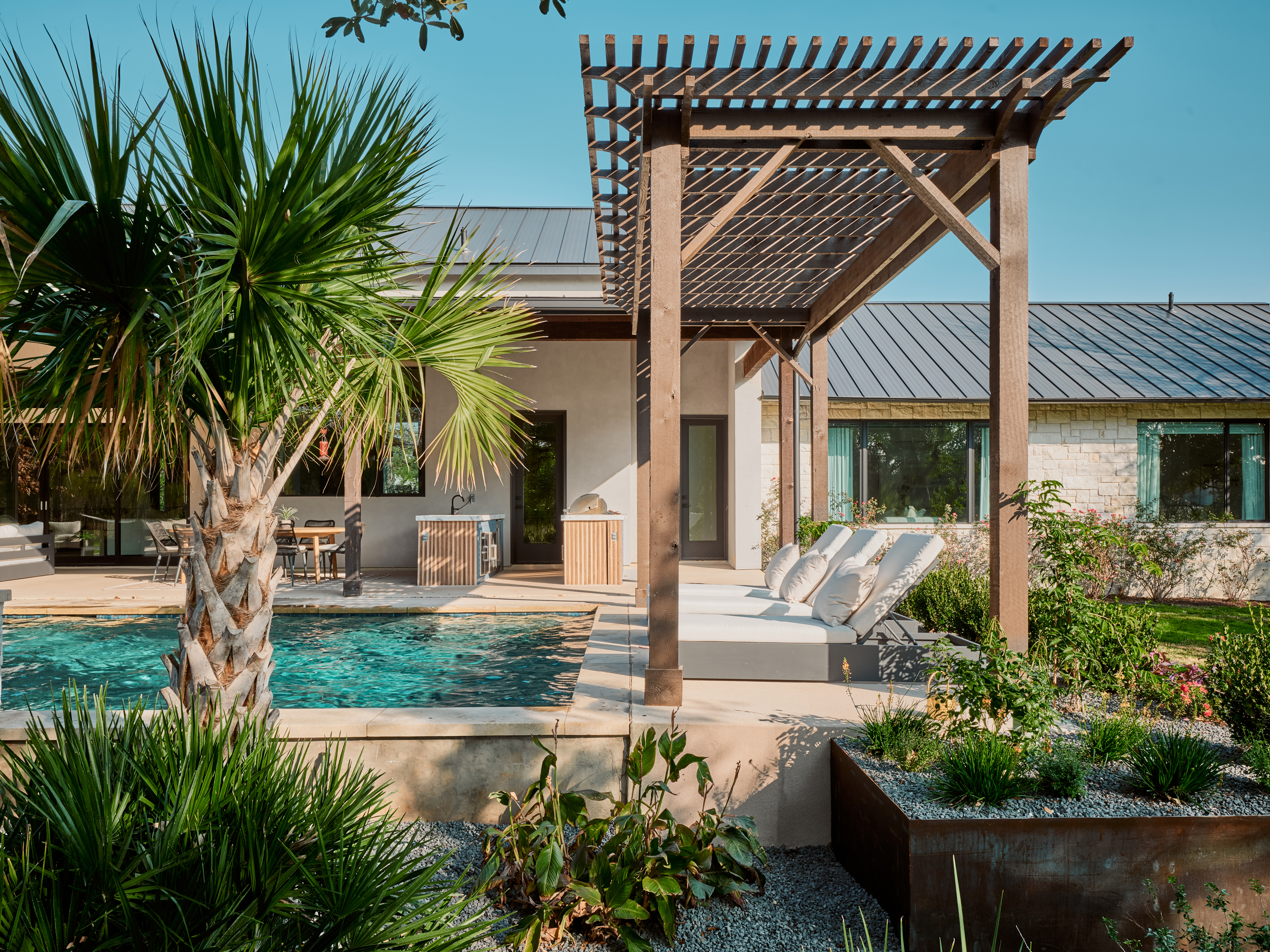  An Elevated Hill Country Modern Retreat