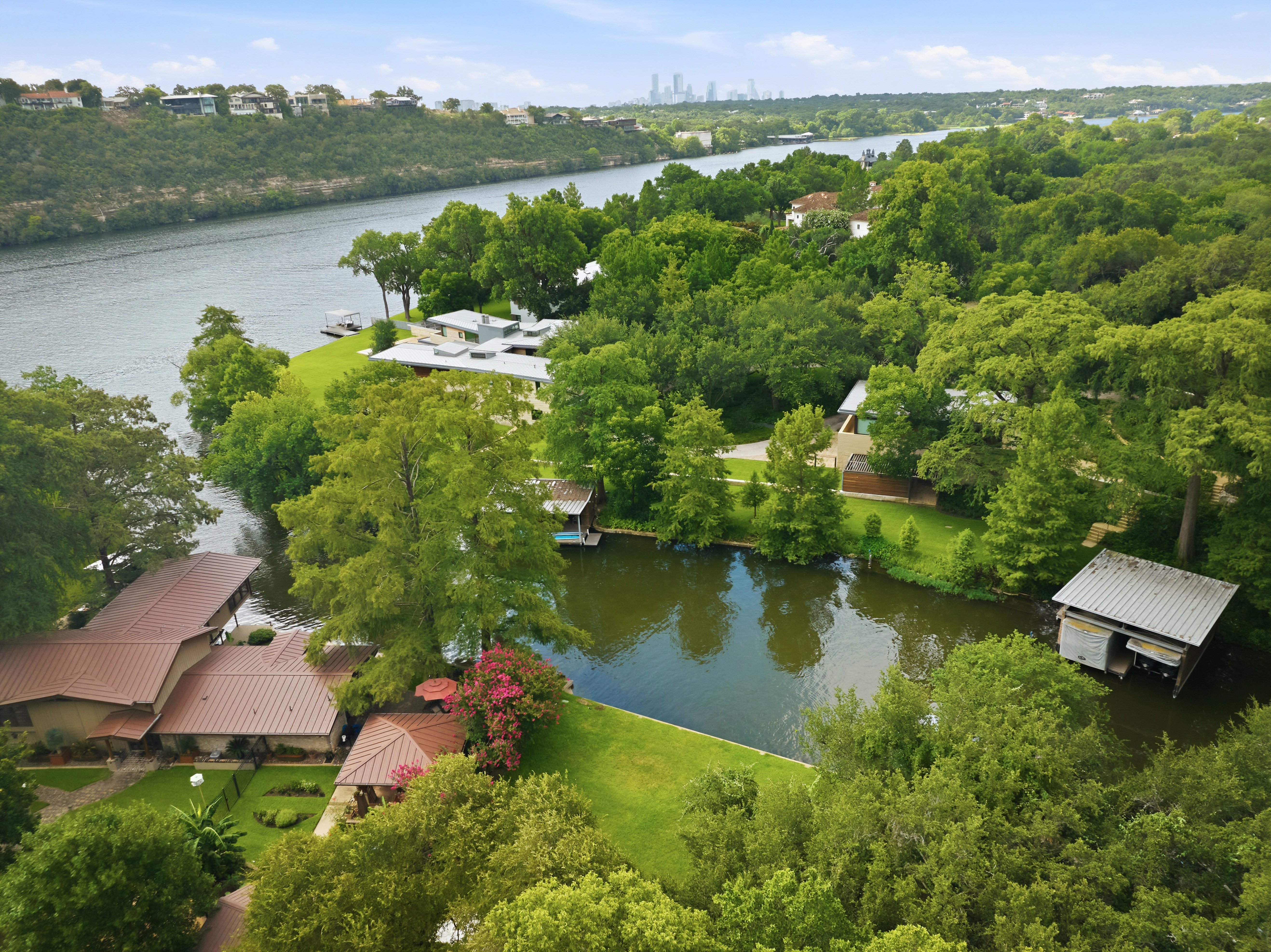 3407 Westlake Drive 